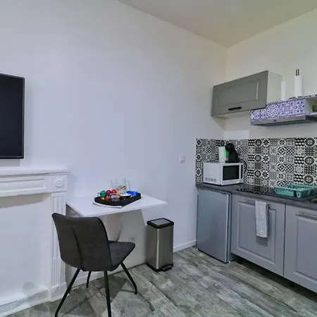 Studio Cosy Avec Terrasse Appartement *